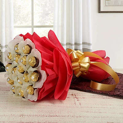 Ferrero Rocher Chocolate Bouquet delivery in Hyderabad